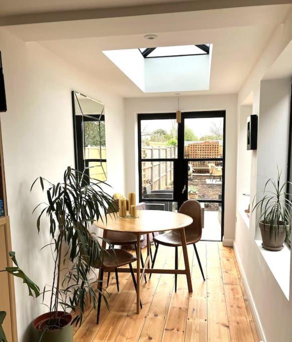 Our Beautifully Renovated Home Chichester Exterior photo